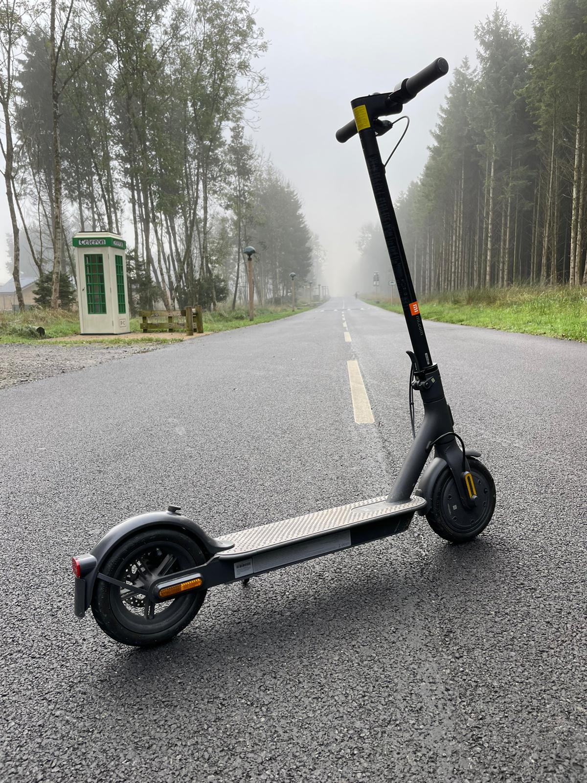  XIAOMI ELECTRIC SCOOTER 4 PRO 